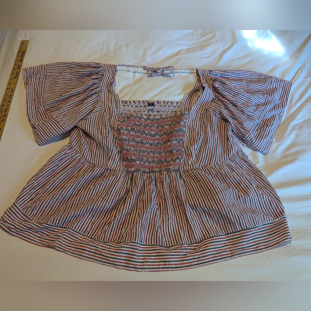 Old navy flutter sleeve smocked babydoll tie back top blouse 2X